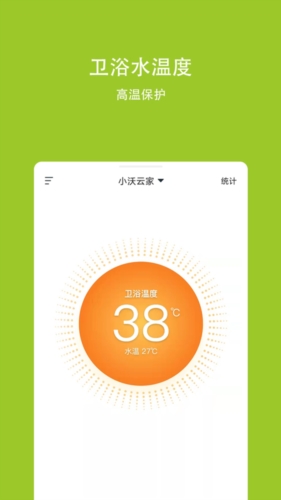 被上海街拍惊艳到了！满大街都是“白开水”穿搭，干净显白，回头率特高